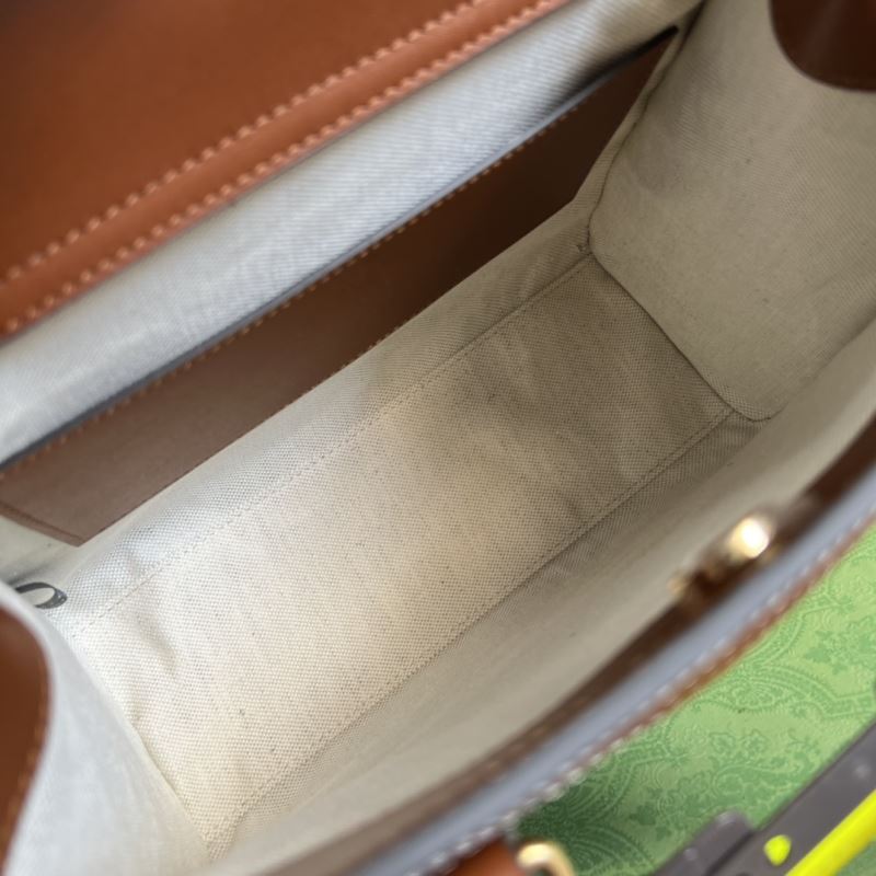 Gvc*1 tote bags